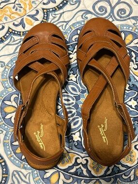Womens 8.5W Sandals